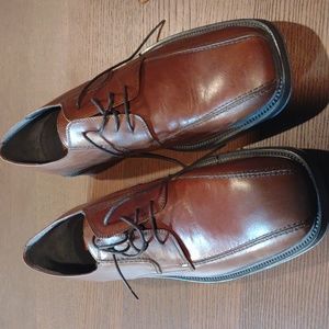 NWOT Men Dress Shoes by UNLISTED Size 11